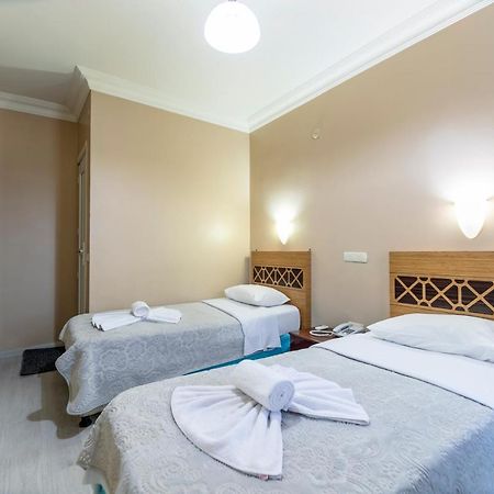 Otel Uemit Istanbul Exterior photo