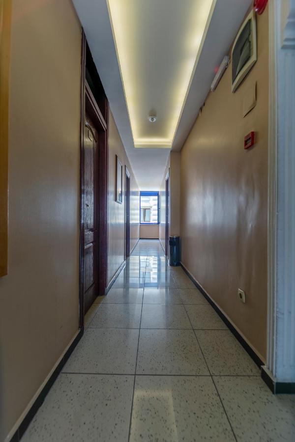 Otel Uemit Istanbul Exterior photo